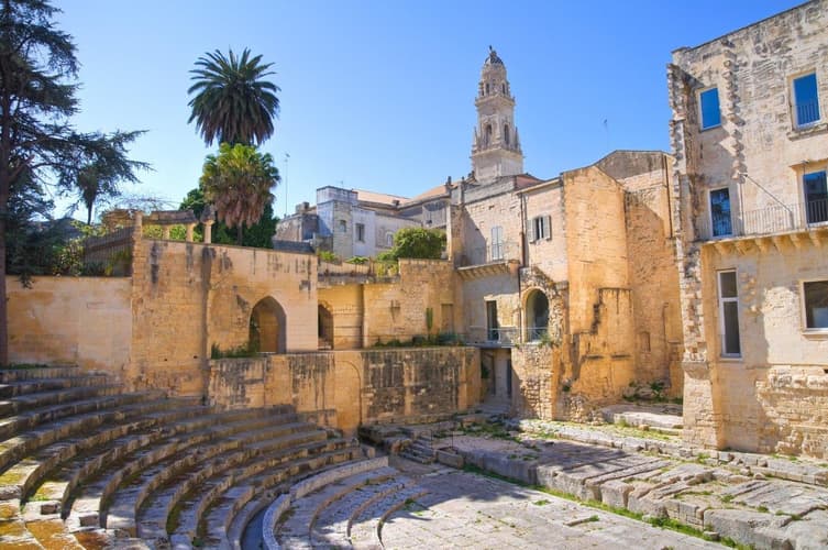 Imagen - Esencia de Puglia de 7 días: Alberobello, Otranto y Lecce, tour privado