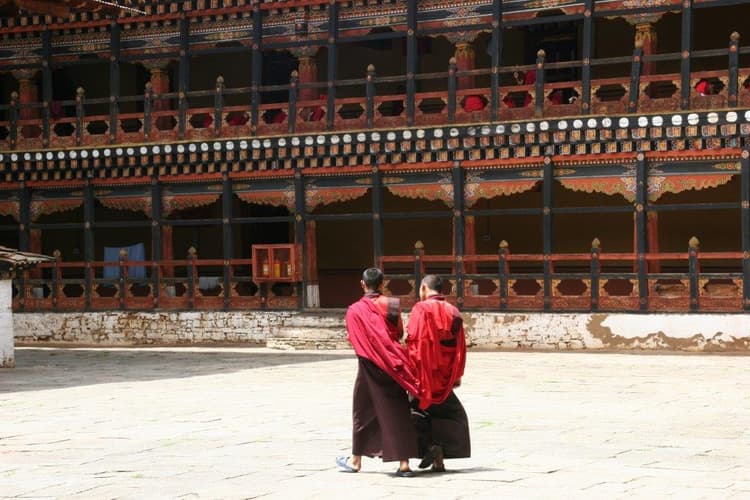 Image - The Best of Bhutan, French-speaking guide, Private Tour