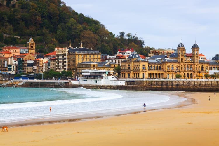 Beeld - Barcelona and the North of Spain