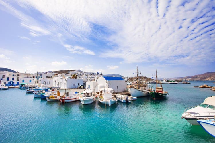 Beeld - Island Hopping Greek Islands Delights: Mykonos, Paros, Santorini