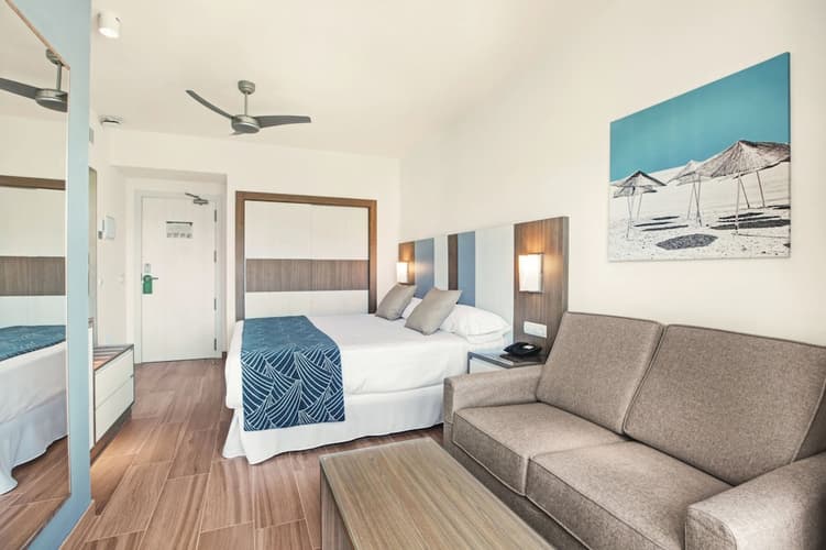 Immagine - 7 N RIU Festival Newsletter Juni 2025