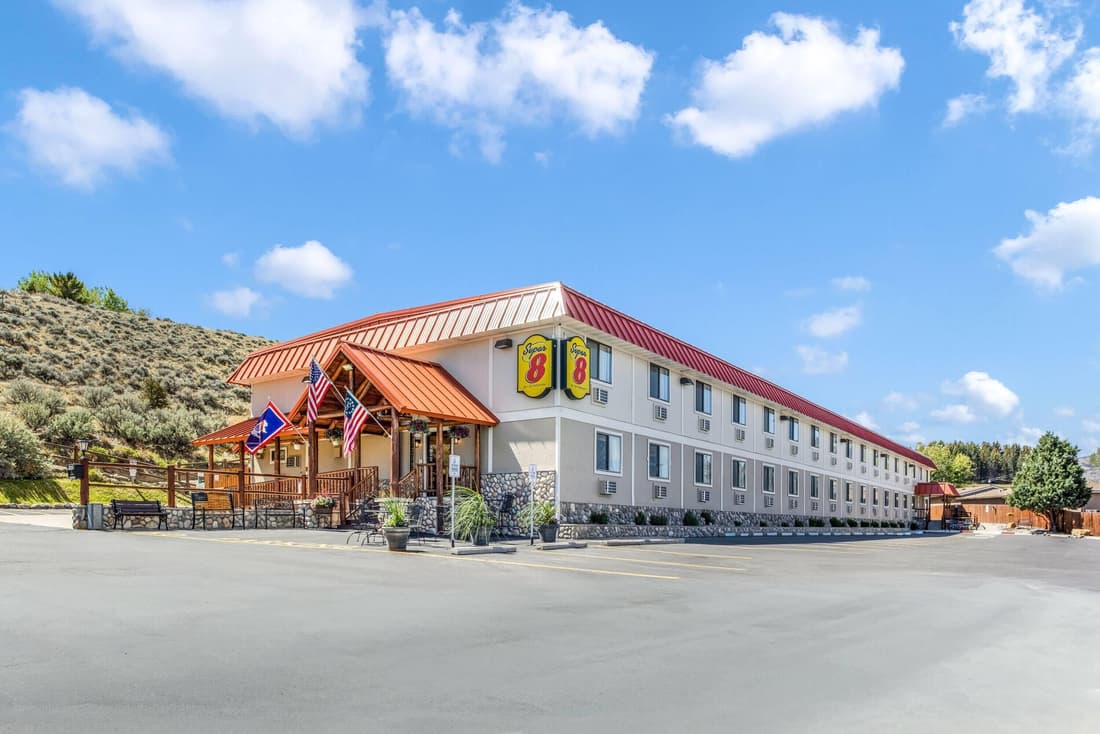 Super 8 by Wyndham Cody