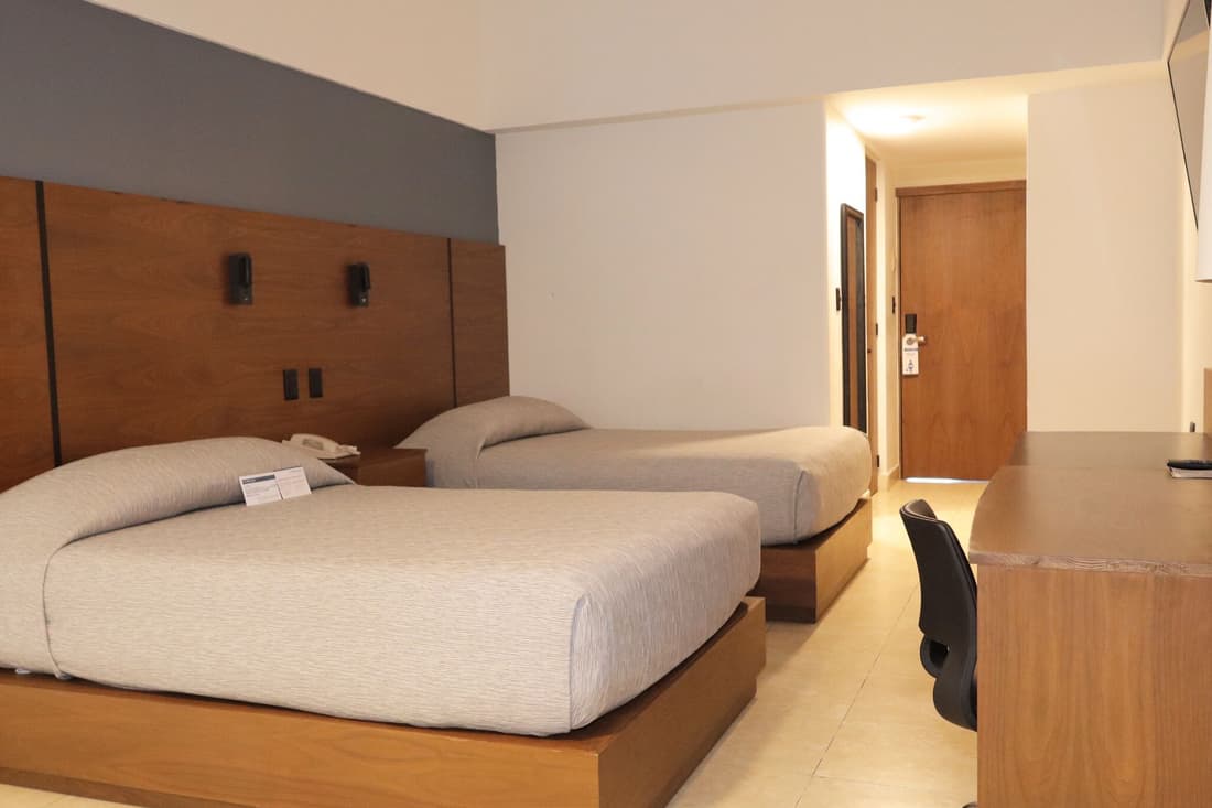 Hotel Fortin Plaza