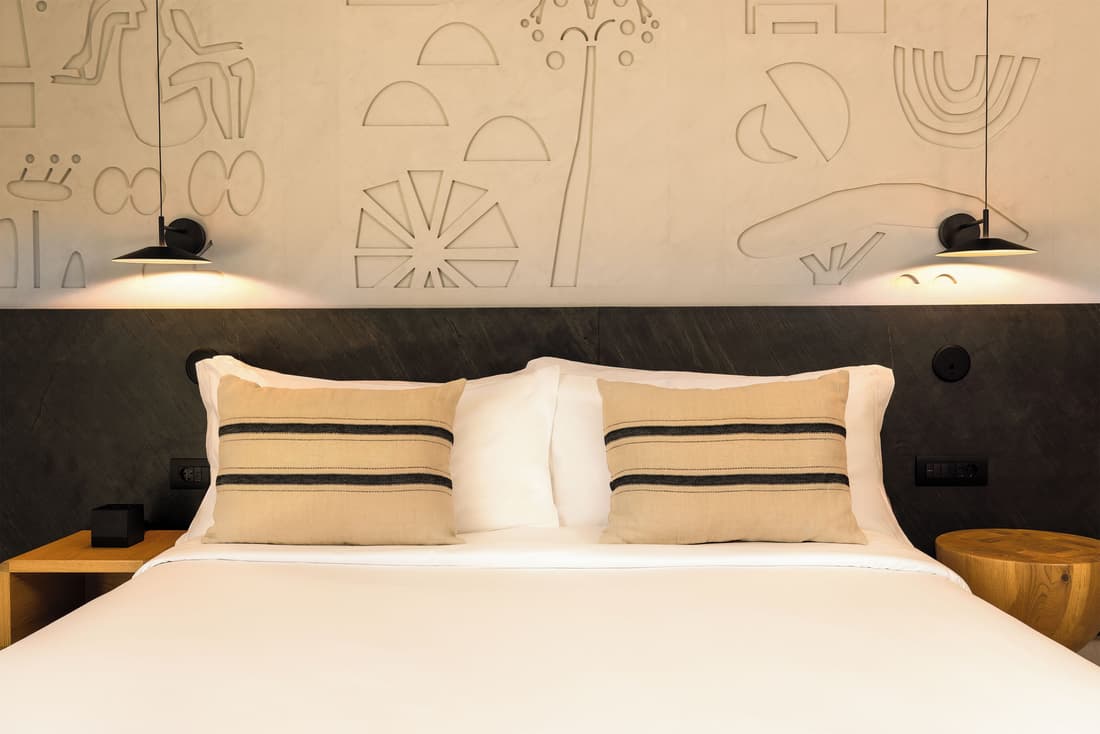 Domes Novos Santorini, Autograph Collection