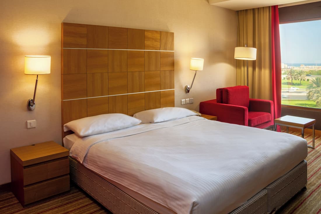 Golden Tulip Muscat