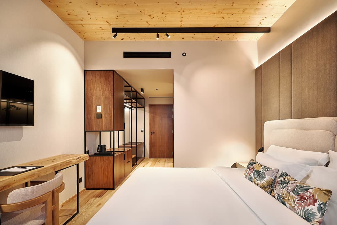 The Log Porto Hotel by Piamonte Hotels