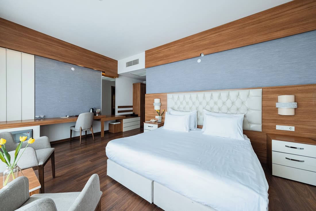 Parion Hotel