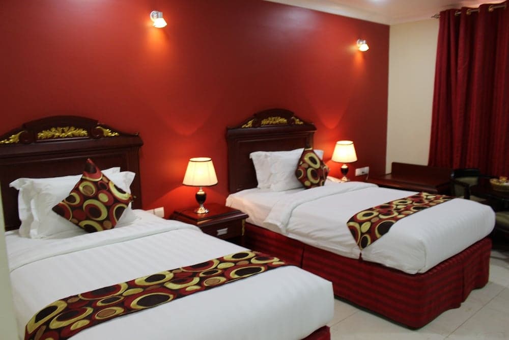 Al Diyar Hotel
