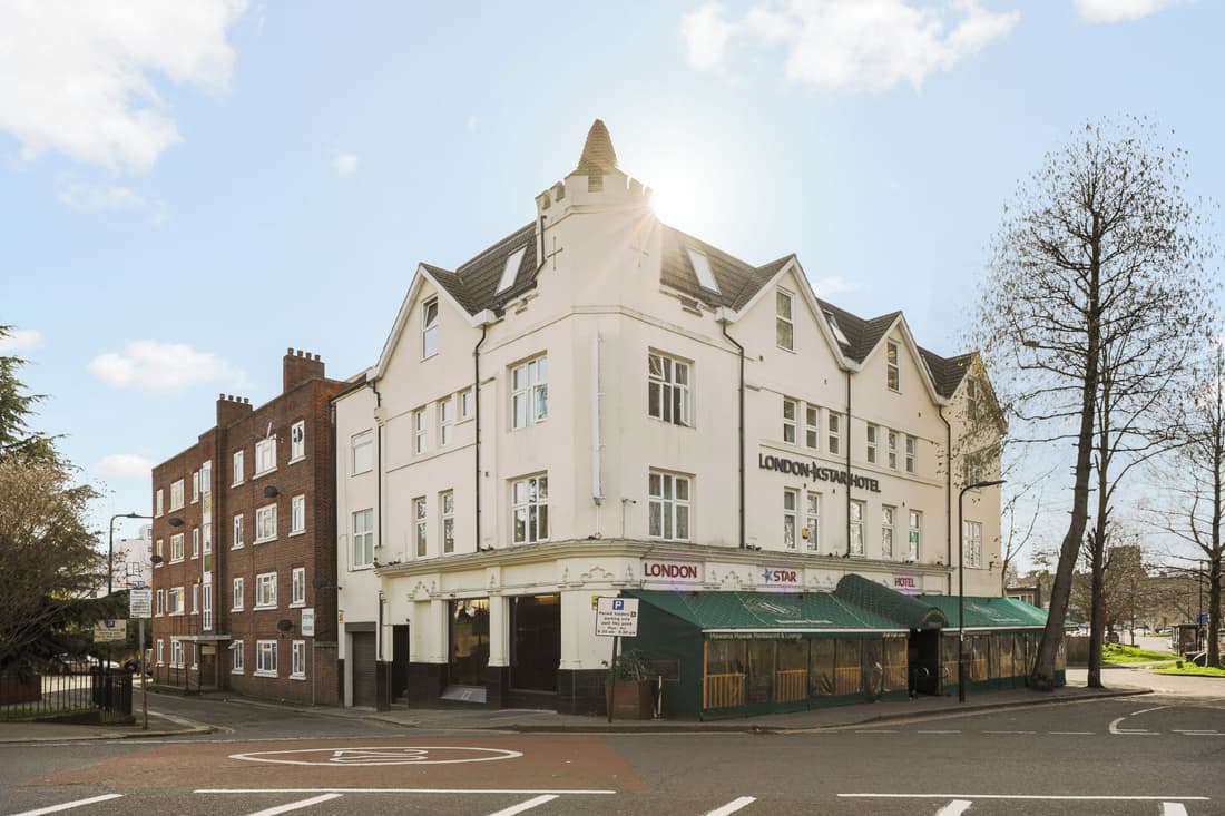 London Star Hotel