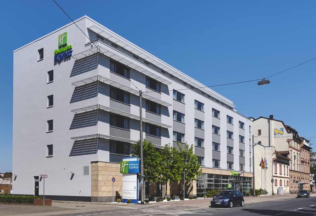 Holiday Inn Express Frankfurt Messe by IHG