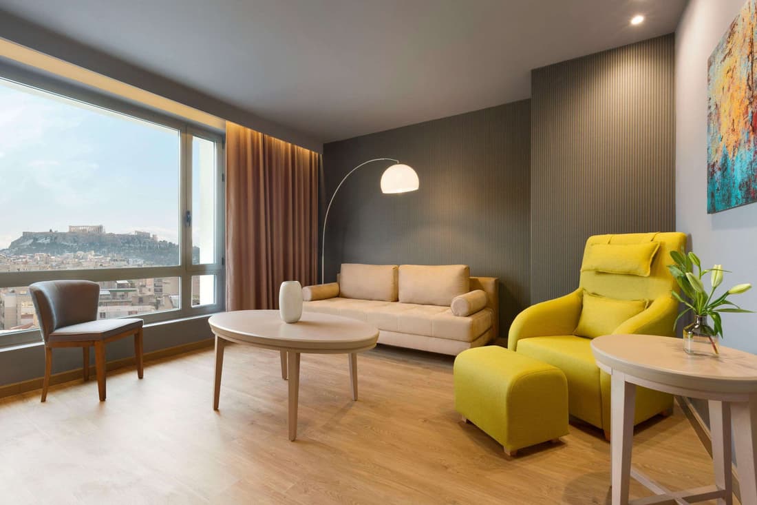Zeus Wyndham Grand Athens
