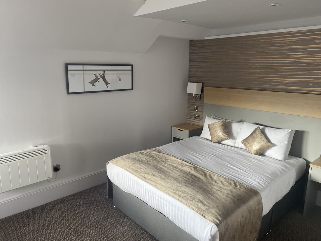 Caledonian Hotel