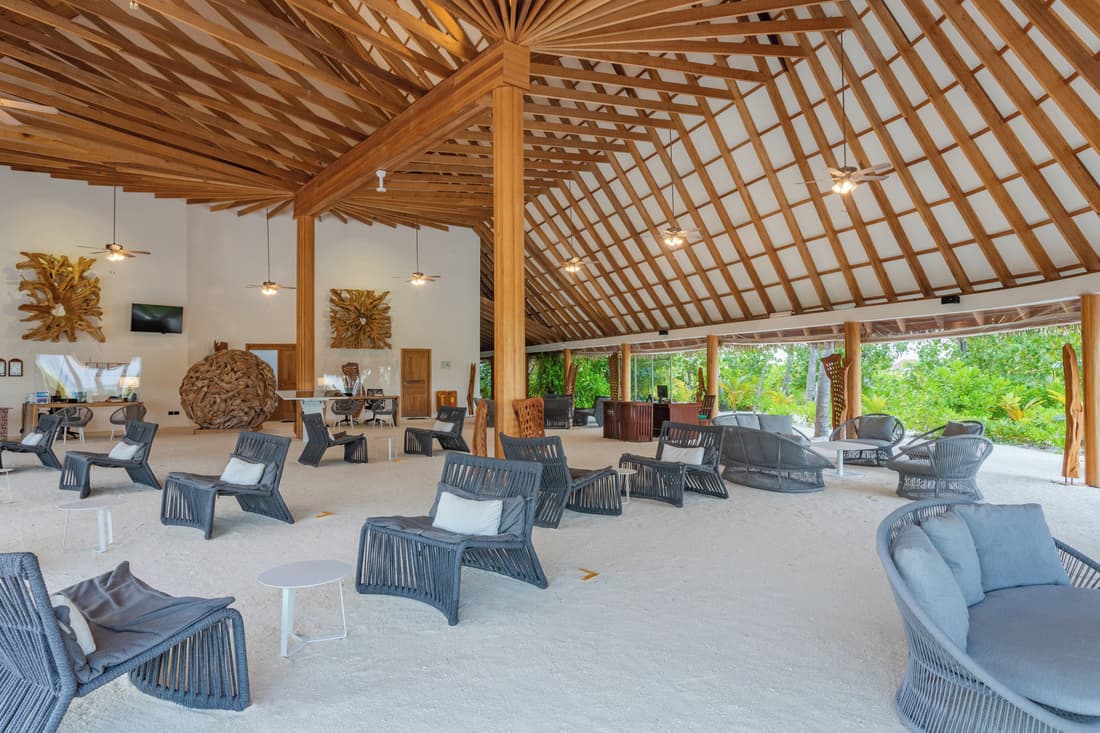 Cinnamon Velifushi Maldives