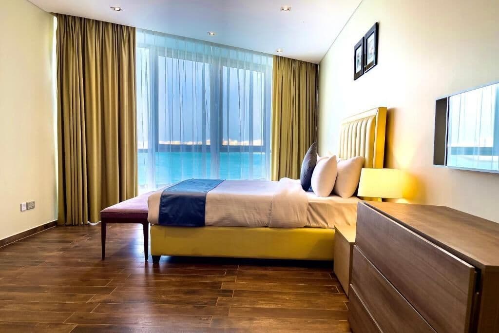 Dragon Beach Hotel