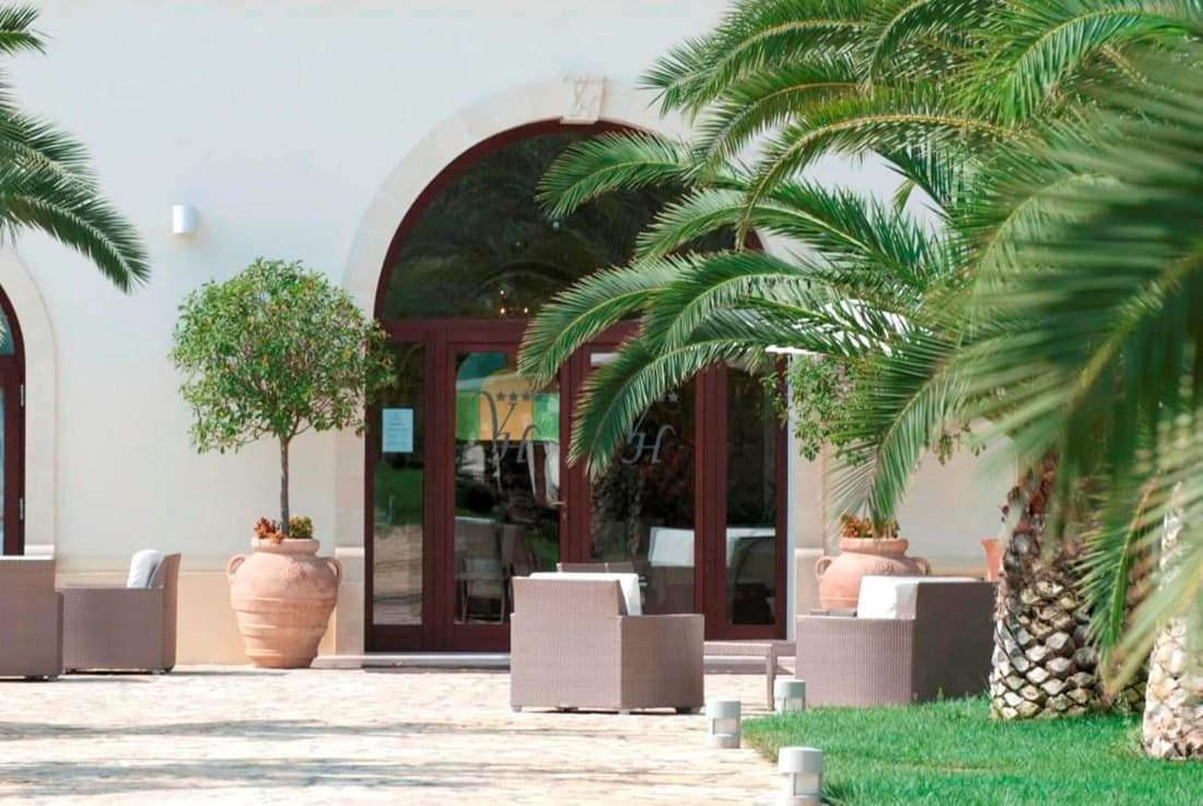 Villa Hermosa Resort