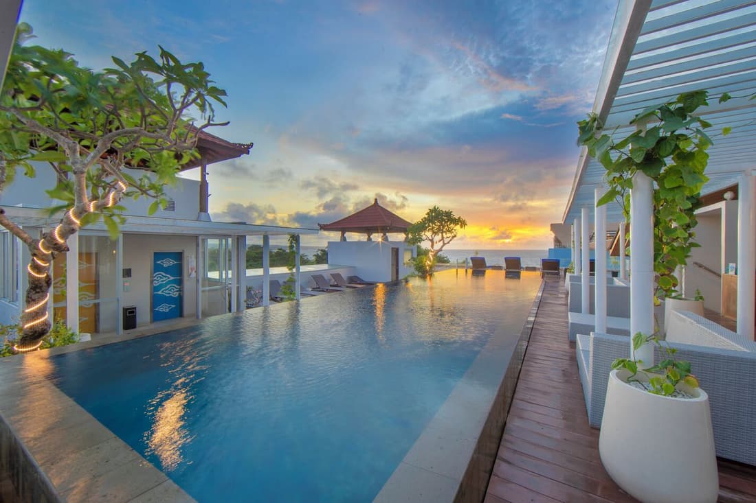 Kuta Beach Hotel