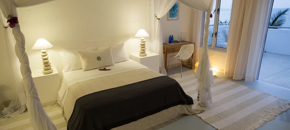 Santorini Mozambique