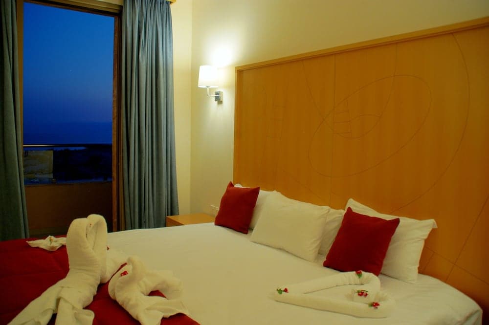 Ramada Resort by Wyndham Dead Sea