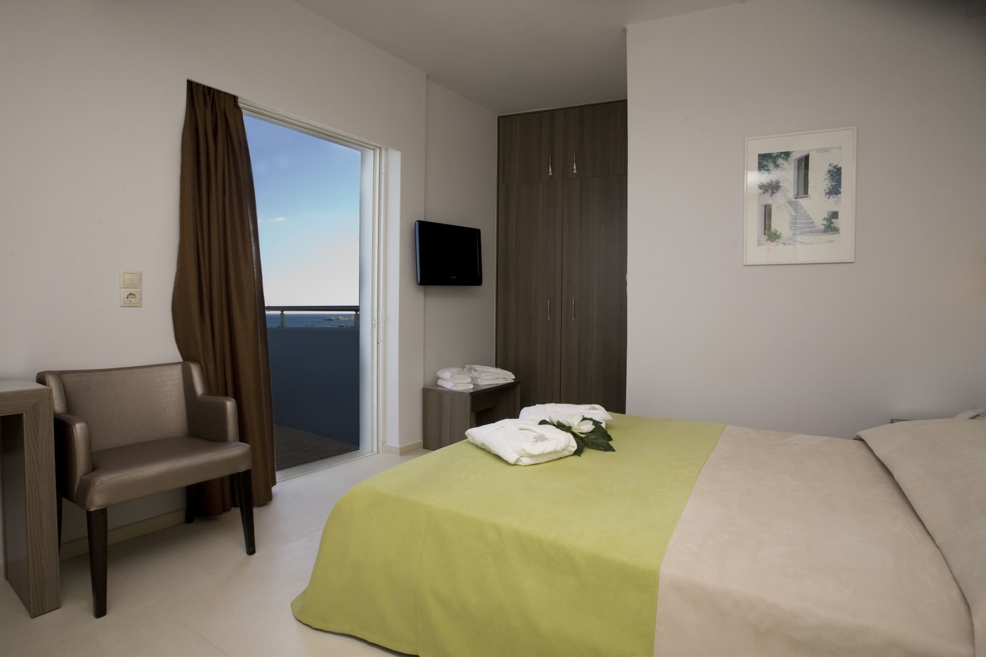 Astron Hotel