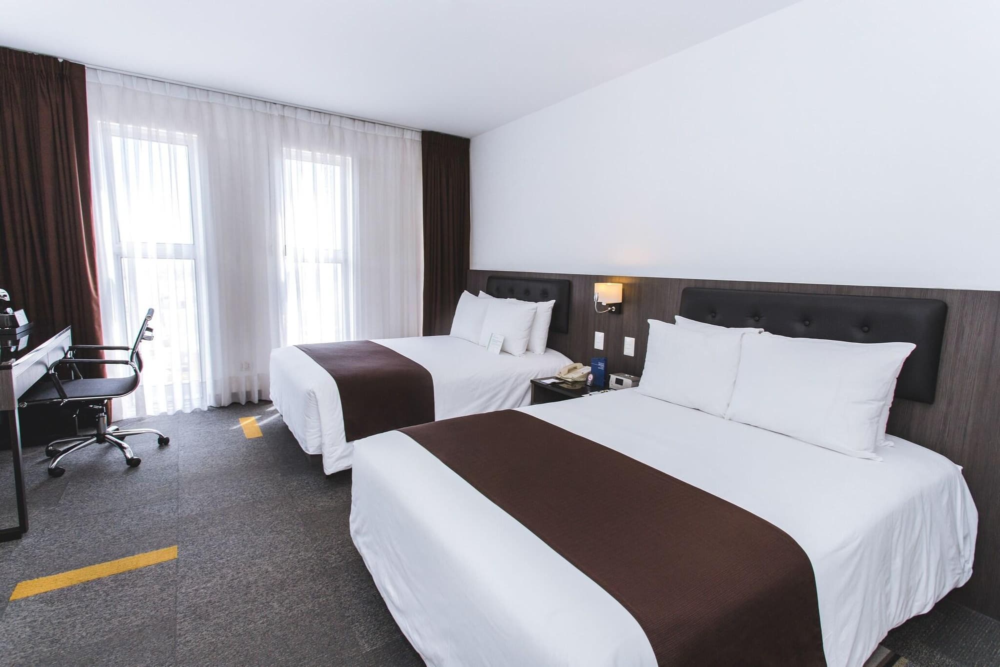 Wyndham Costa del Sol Lima Airport