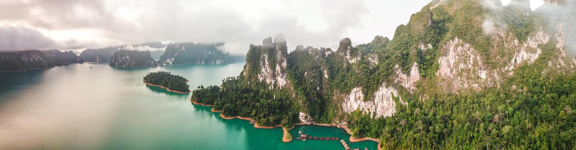 Khao Sok National Park, Tailândia