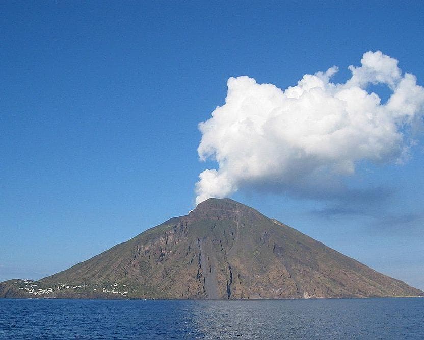 Stromboliön, Italien