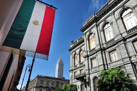 Ciudad de México, Ciudad de Oaxaca y Ciudad de Mérida (Delicia de la cocina mexicana)