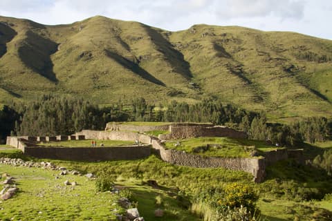 Inca Sunrise – 8 Days: Lima, Cusco, Maras, Machu Picchu with Domestic Flights, French-speaking guide