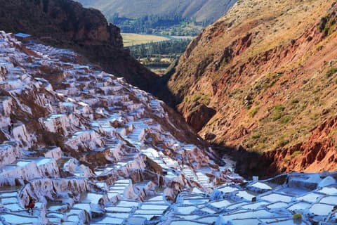 Inca Sunrise – 8 Days: Lima, Cusco, Maras, Machu Picchu with Domestic Flights, French-speaking guide