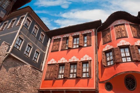 Go Local: Lo mejor de Bulgaria, Conducción por cuenta propia