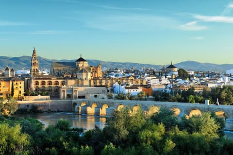 Andalucía Esencial, Conducción por cuenta propia