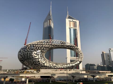 Dubai Transit Serie Economy