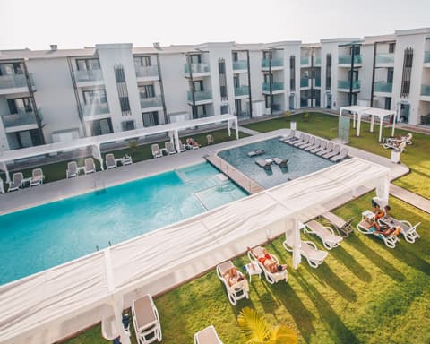 CLUBHOTEL HALOS CASA RESORT 