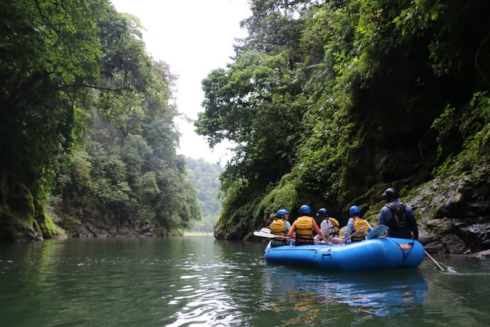 2-Day Pacuare Whitewater Rafting