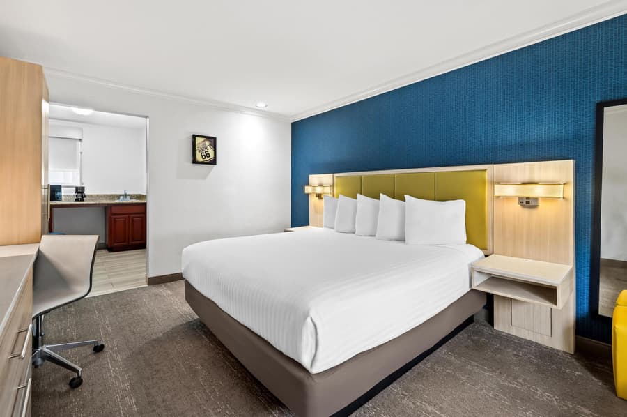 SureStay Hotel by Best Western Santa Monica