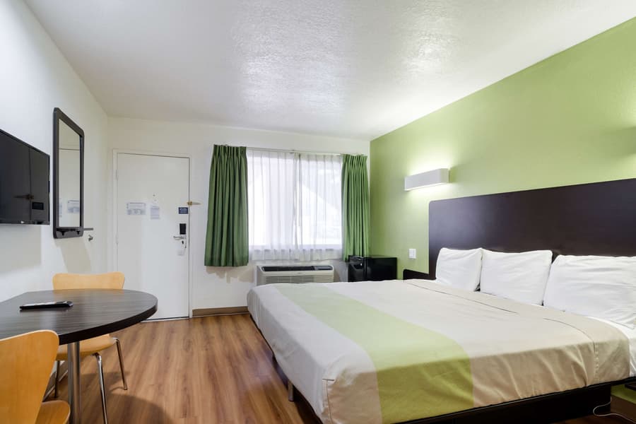 Motel 6 Santa Fe, NM - Downtown