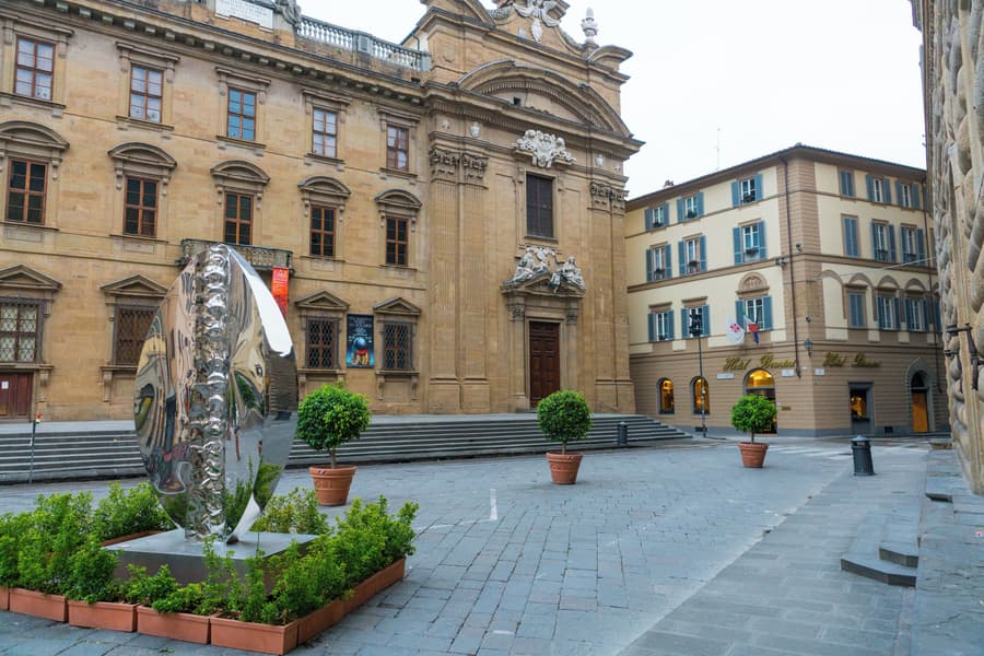 Bernini Palace