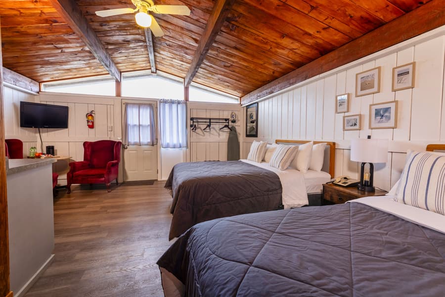 Old Orchard Inn