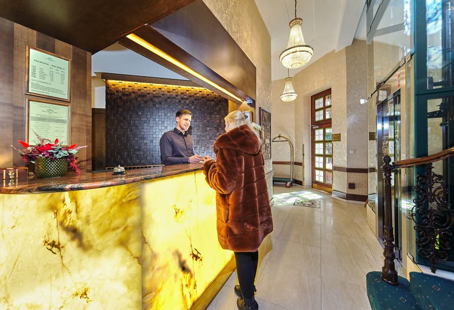 Green Garden Hotel