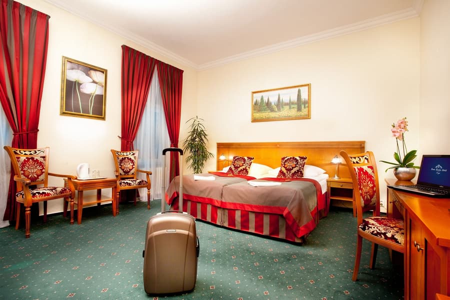 Green Garden Hotel