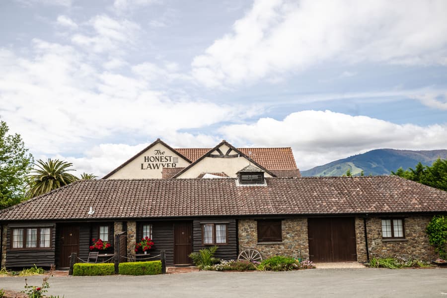 The Honest Lawyer, an Ascend Collection Hotel