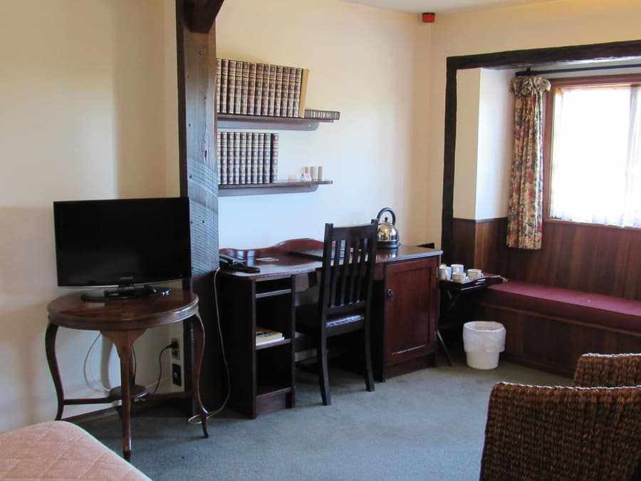 The Honest Lawyer, an Ascend Collection Hotel