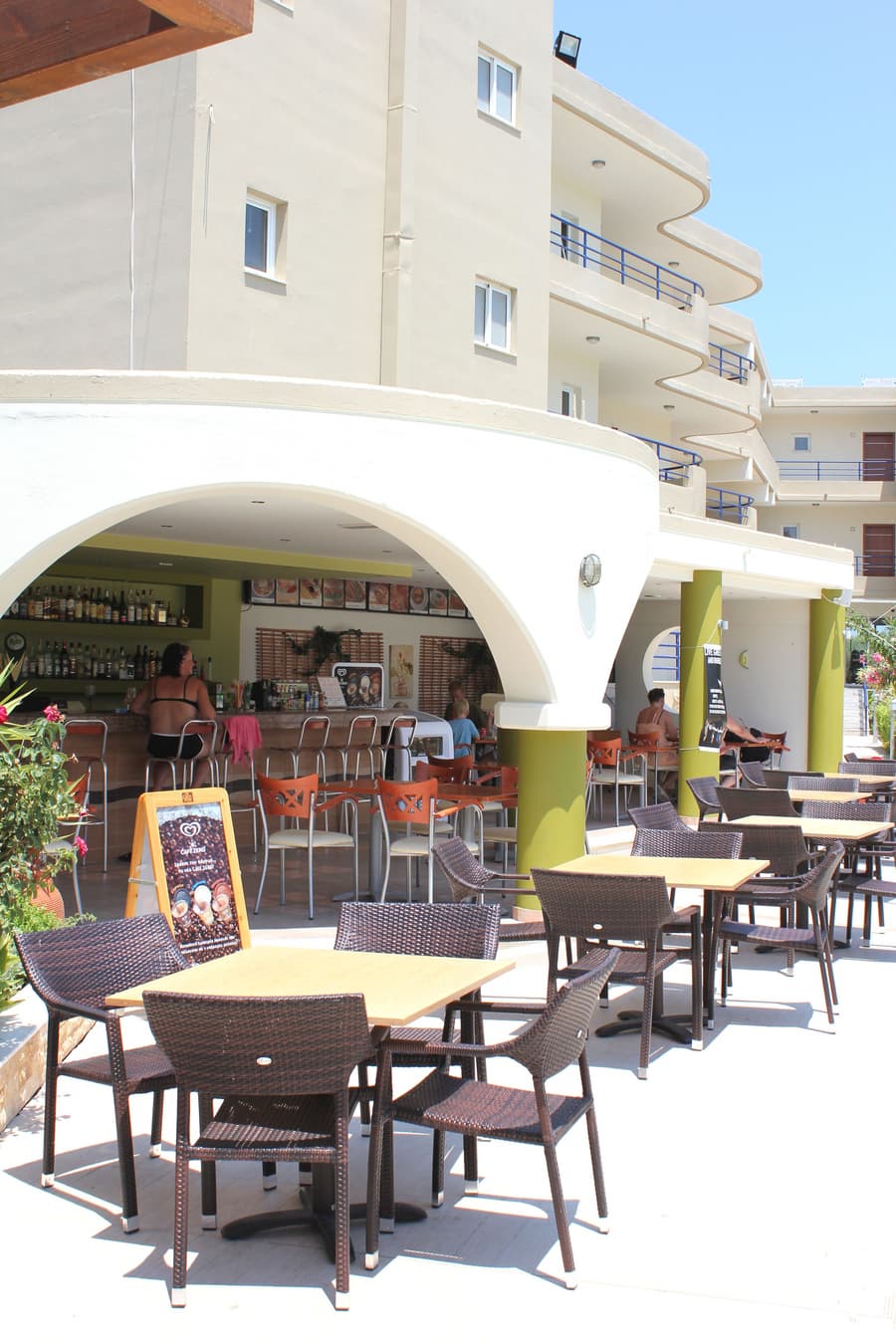 Sea Melody Beach Hotel & Apartments