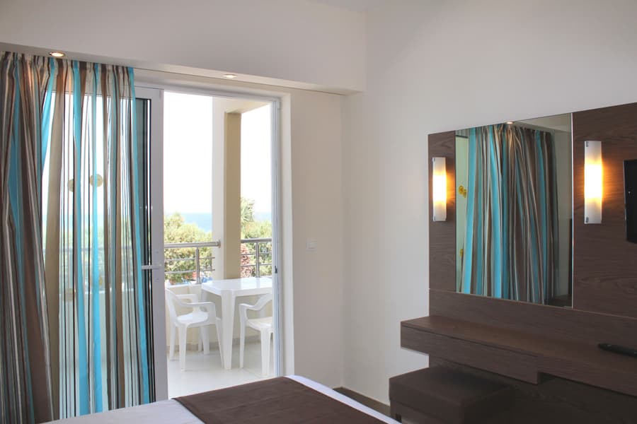 Sea Melody Beach Hotel & Apartments