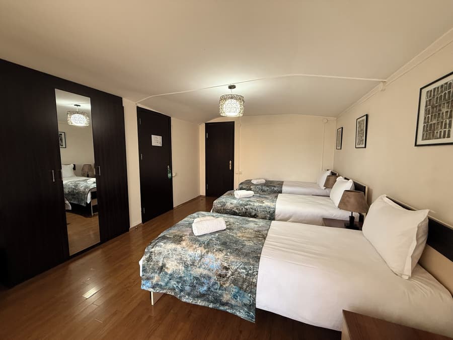 Liva Hotel