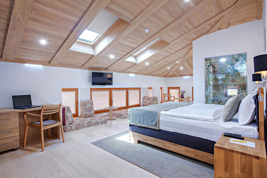 Hotel Aziza