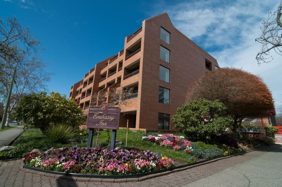 Embassy Inn