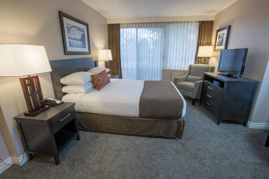 Embassy Inn