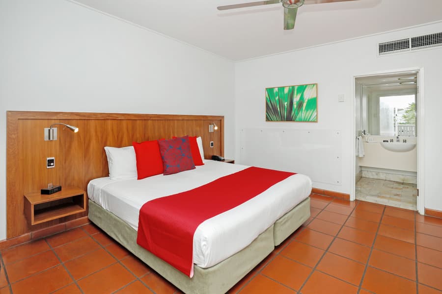 Ramada By Wyndham Cairns City Centre