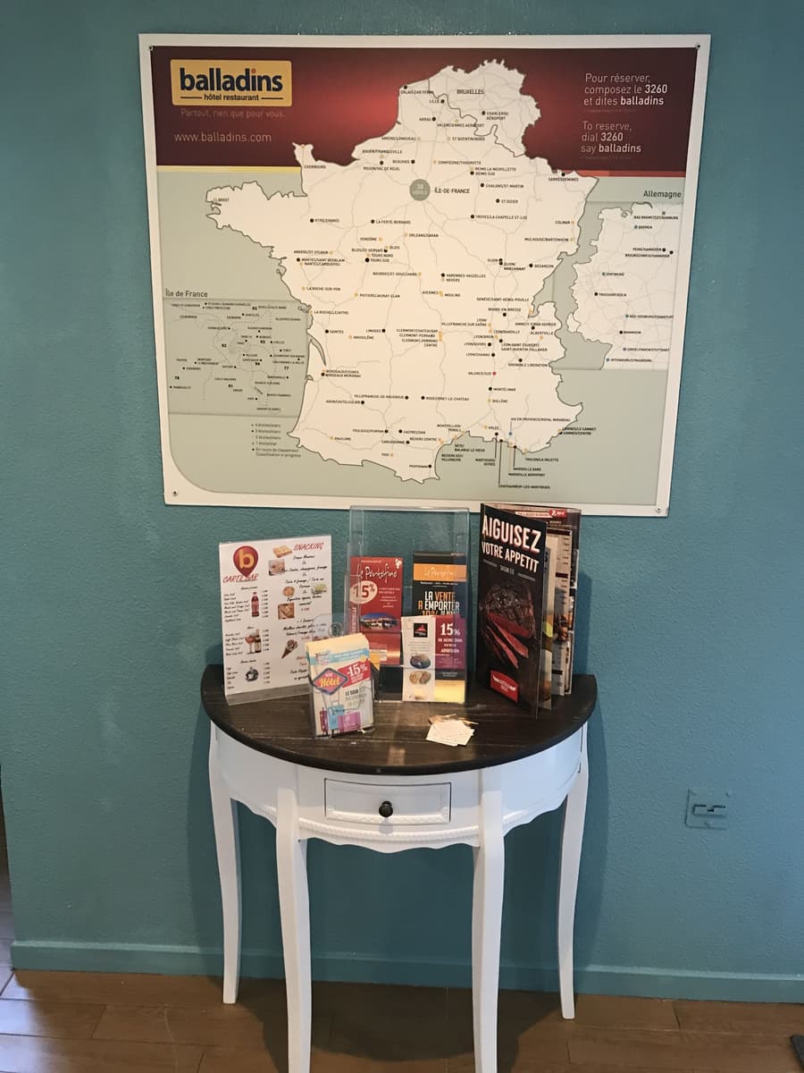 Brit Hotel Essentiel Tours Sud – Chambray-lès-Tours